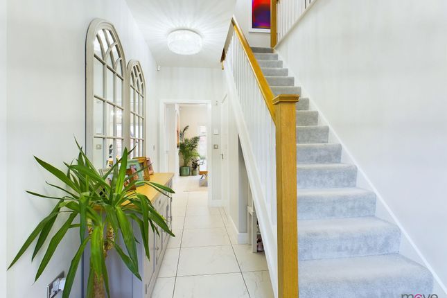 8 Furrow Close, Gloucester photo 4