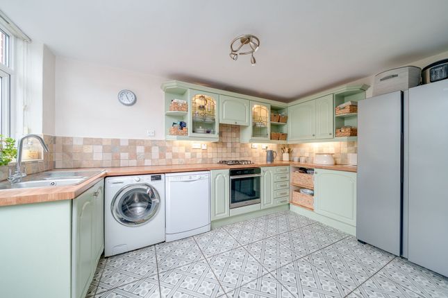 43 Delph Park Avenue, Ormskirk photo 4