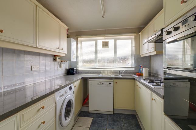 Semi-detached house to rent in Blackmore Drive, Bath
