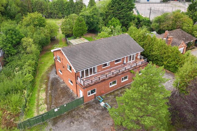 6, Bryn Lane, Wrexham photo 3