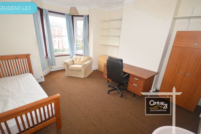 Gordon Avenue, SOUTHAMPTON photo 5