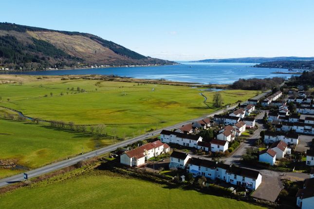 End terrace house for sale in 91 Sandhaven, Sandbank, Dunoon