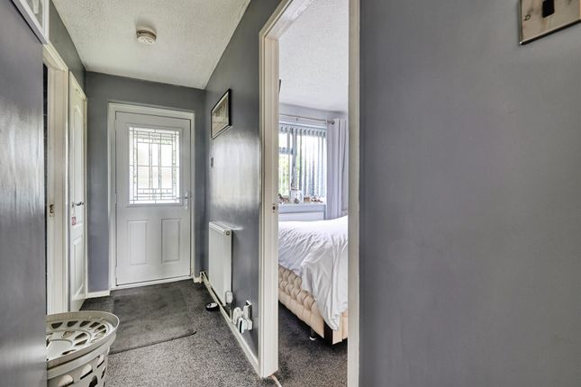 40, Dawley Crescent, Birmingham photo 2