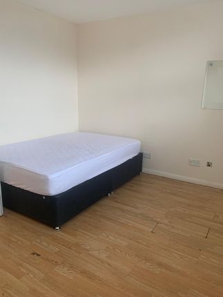 Flat 5, 59-61 Guildford Street, Luton photo 3