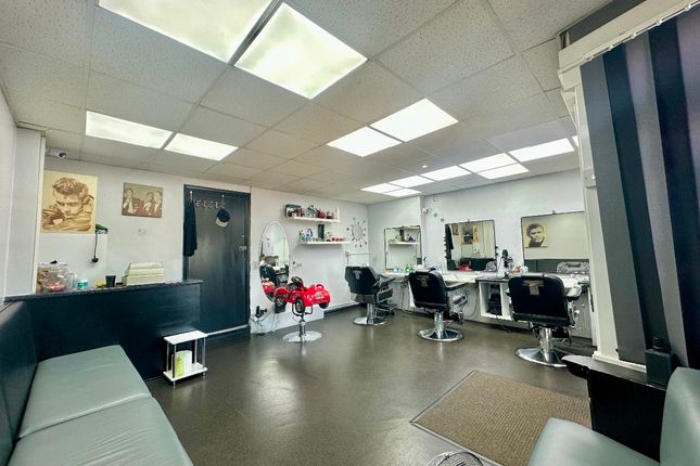 309 Hornchurch Road, Hornchurch photo 2