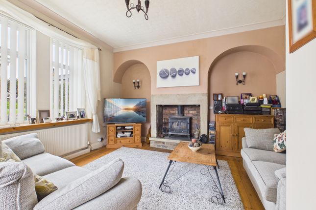 169, REINWOOD ROAD, HUDDERSFIELD photo 3