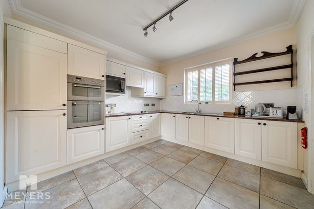 57, Woodlands Crescent, Poundbury photo 3
