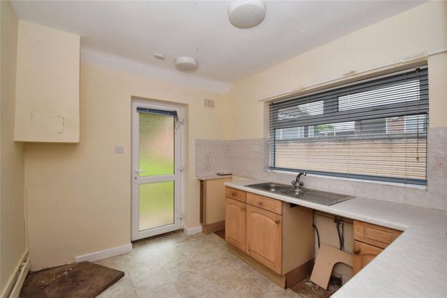 10, Brampton Way, Leicester photo 3