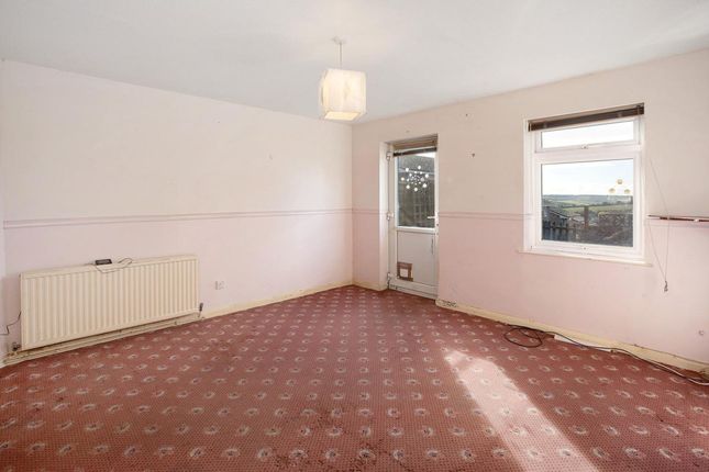 2 Broadmeadow View, Teignmouth photo 3