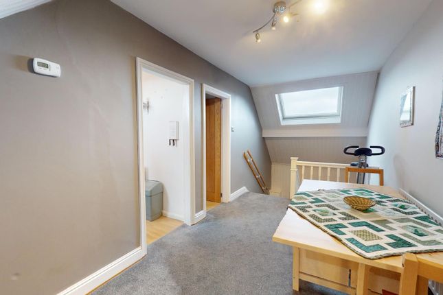 Flat 3, Westcroft, Station Road, Otley photo 4