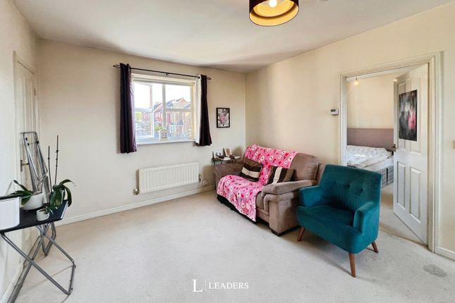 70, Edmonstone Crescent, Nottingham photo 3