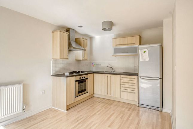 Apt 16, Sovereign Point, Sheffield photo 3