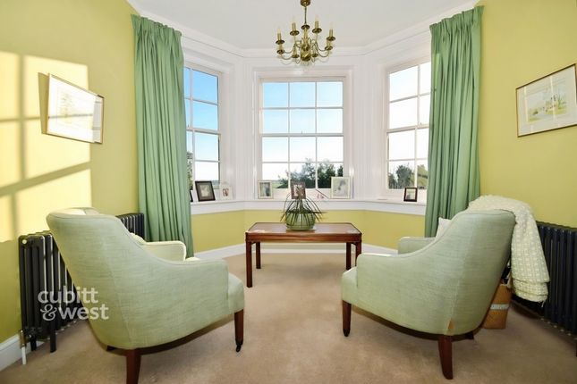 Flat 3, Tower House, London Road, Arundel photo 3