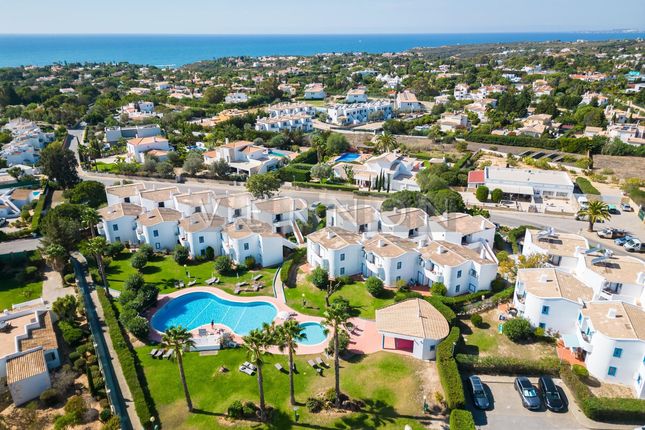 Thumbnail Apartment for sale in Carvoeiro - Quinta Do Paraiso, Lagoa E Carvoeiro, Lagoa Algarve