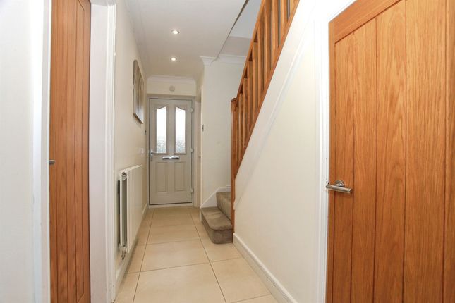 88, Temple Grange, Peterborough photo 3