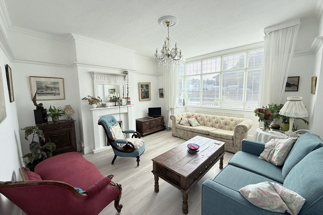30, Pevensey Road, Worthing photo 3