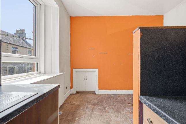 Flat B, 22, Welltrees Street, Maybole photo 4
