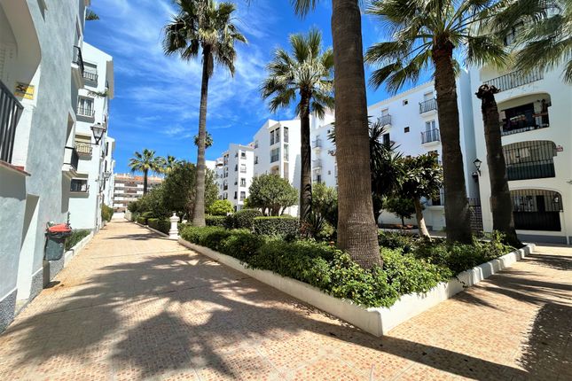 Apartment for sale in Punta Almina, Manilva, Málaga, Andalusia, Spain