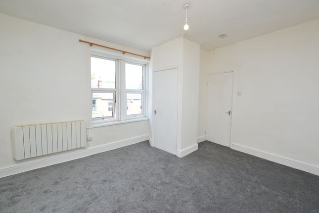 Flat 3, Sheffield photo 4