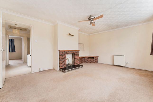 10, Delph Road, Brandon photo 3