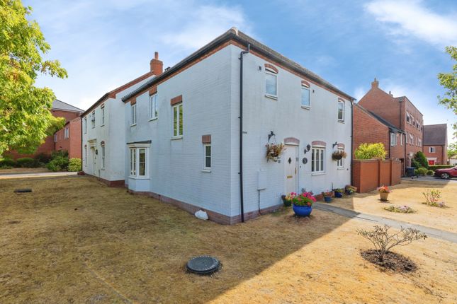9, St. Peters Way, Warwickshire photo 2