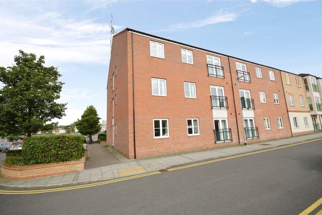 Thumbnail Flat for sale in Riverside Drive, Lincoln, Lincolnshire