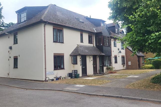 2-bed flat on Oxford Place, High Street, Colchester, £75,000