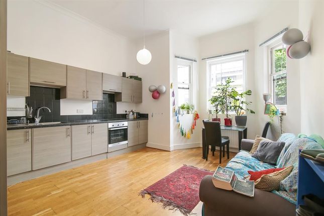 Flat 1, 311, Camberwell Road, London photo 2