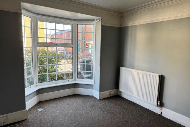 20 Terrace Road, Newport photo 3