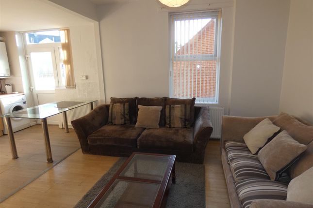 Terraced house to rent in Ancrum Street, Spital Tongues, Newcastle Upon Tyne