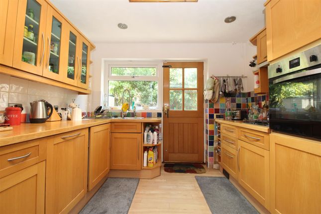 47, Raynville Walk, Leeds photo 4