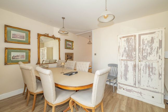 6, Oaten Hill Place, Kent photo 3