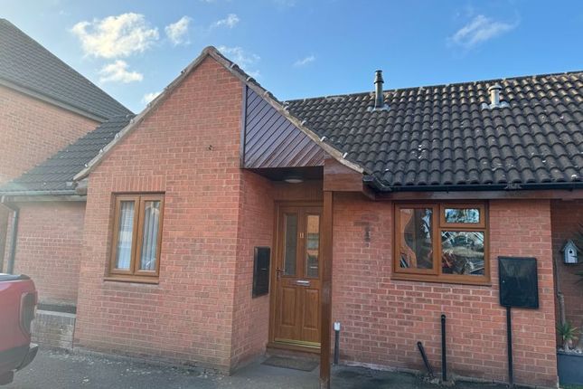 2-bed house on 11, Richmond Court, Telford, £900/mo