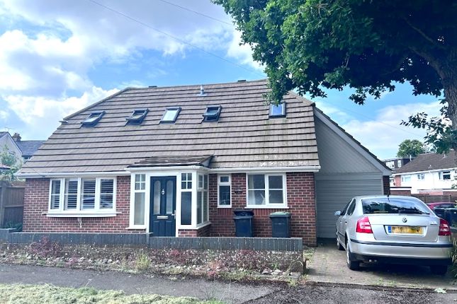 Thumbnail Bungalow to rent in Balmoral Drive, Waterlooville, Hampshire