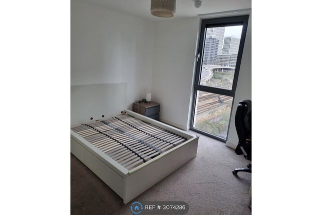 Icona Point Warton Road, London photo 5