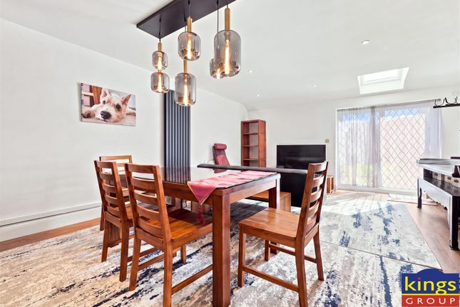 34, Lower Road, Loughton photo 4