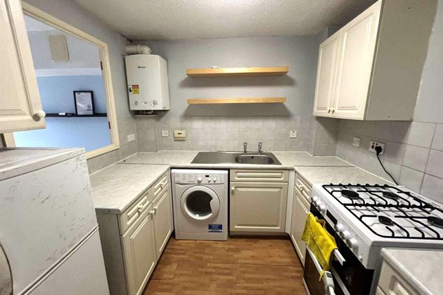 19, Keer Court, Birmingham photo 4