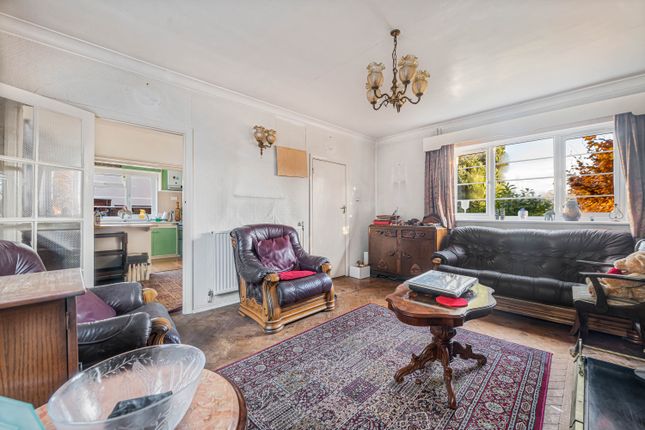 28, Hartley Hill, Purley photo 3