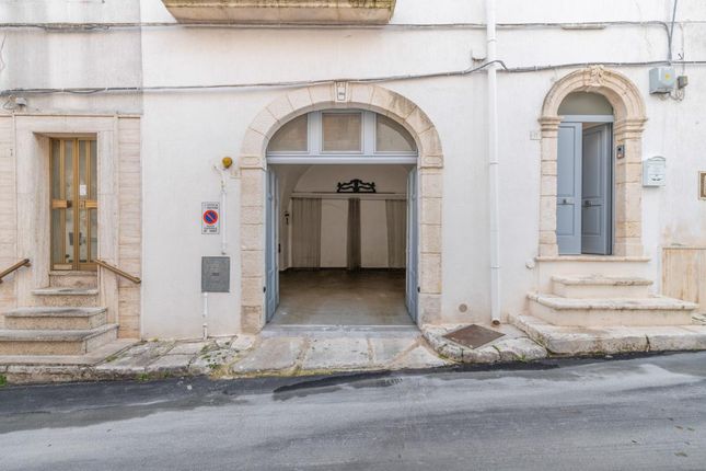 Town house for sale in Ostuni, Brindisi, Puglia, Italy, Via Rudia, Ostuni, Brindisi, Puglia, Italy