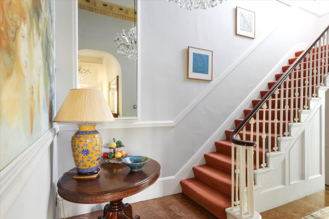 2, Apsley Lodge, Cheltenham photo 3