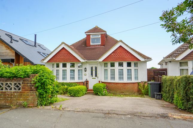 Thumbnail Detached house for sale in Fairlight Avenue, Hastings