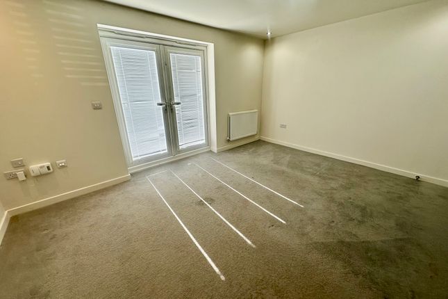 10, Miners Drive, DONCASTER photo 5