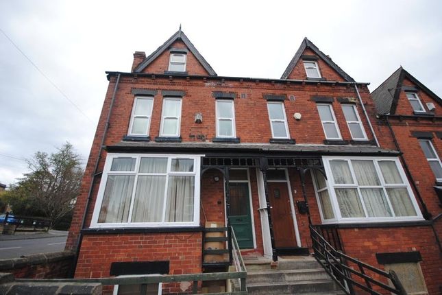 Attractive Red-Brick Terraced Property With Decora...