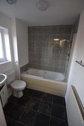 Flat to rent in Maddren Way, Middlesbrough