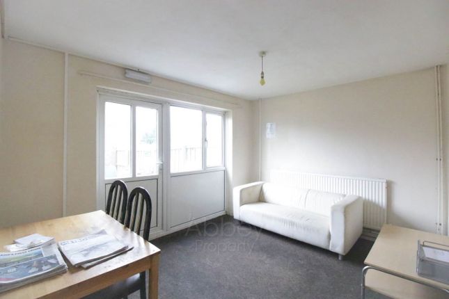 Elgar Path Luton Lu2 Room To Rent 48063014 Primelocation