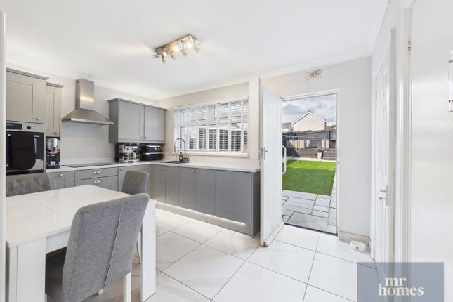 384, Cowbridge Road West, Cardiff photo 3
