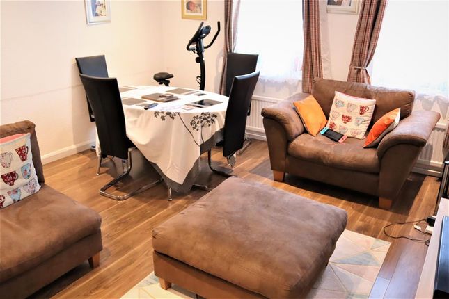 46, Rosslyn Crescent, Luton photo 5