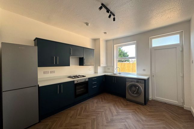 26 Gordon Street, Wakefield photo 4