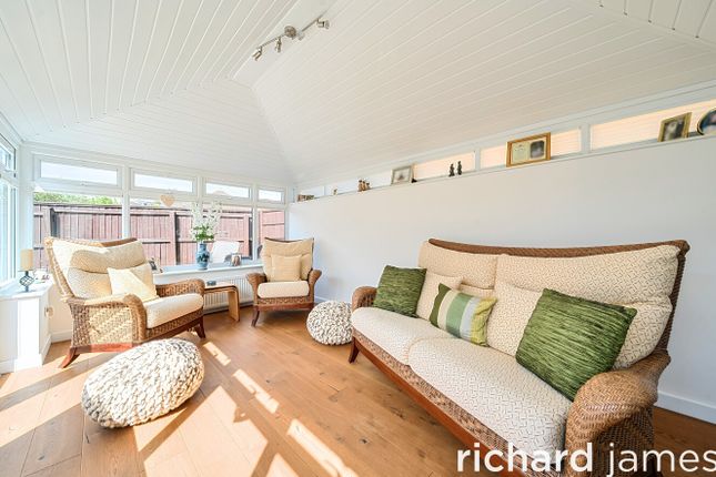 12, Whitehill Lane, Royal Wootton Bassett photo 4