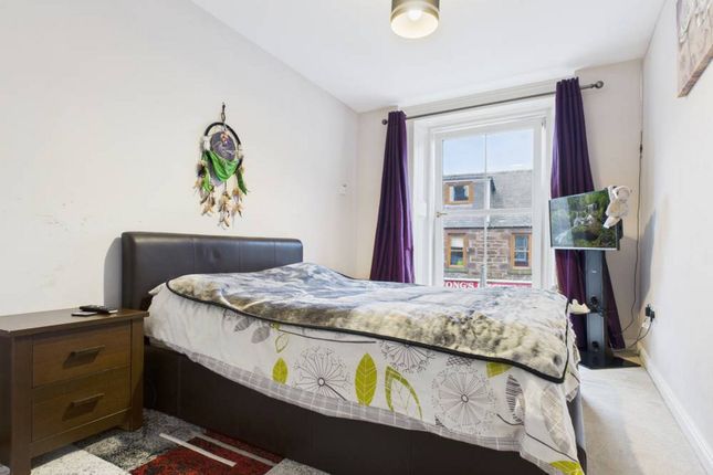 25b, High Street, Turriff photo 3